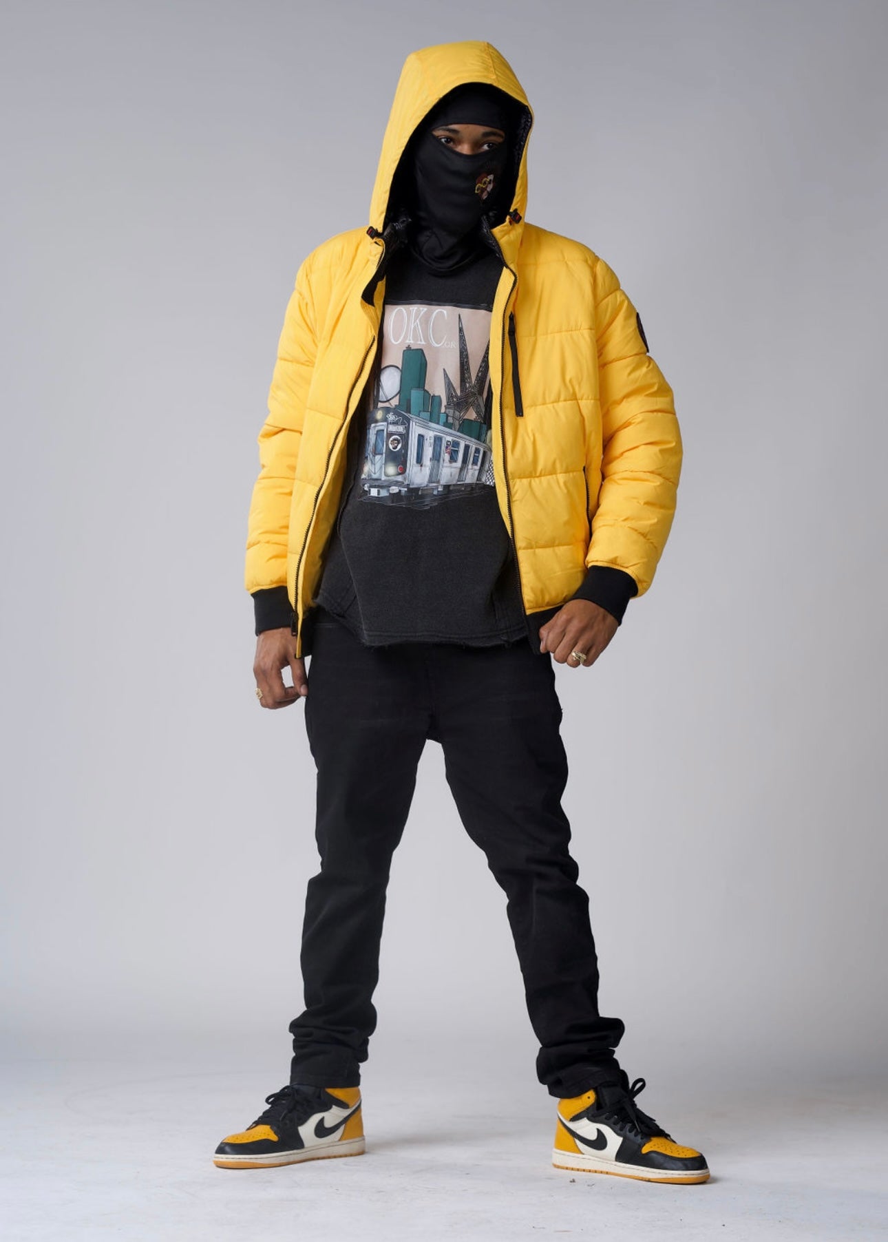 The City / Sleeve-Cut