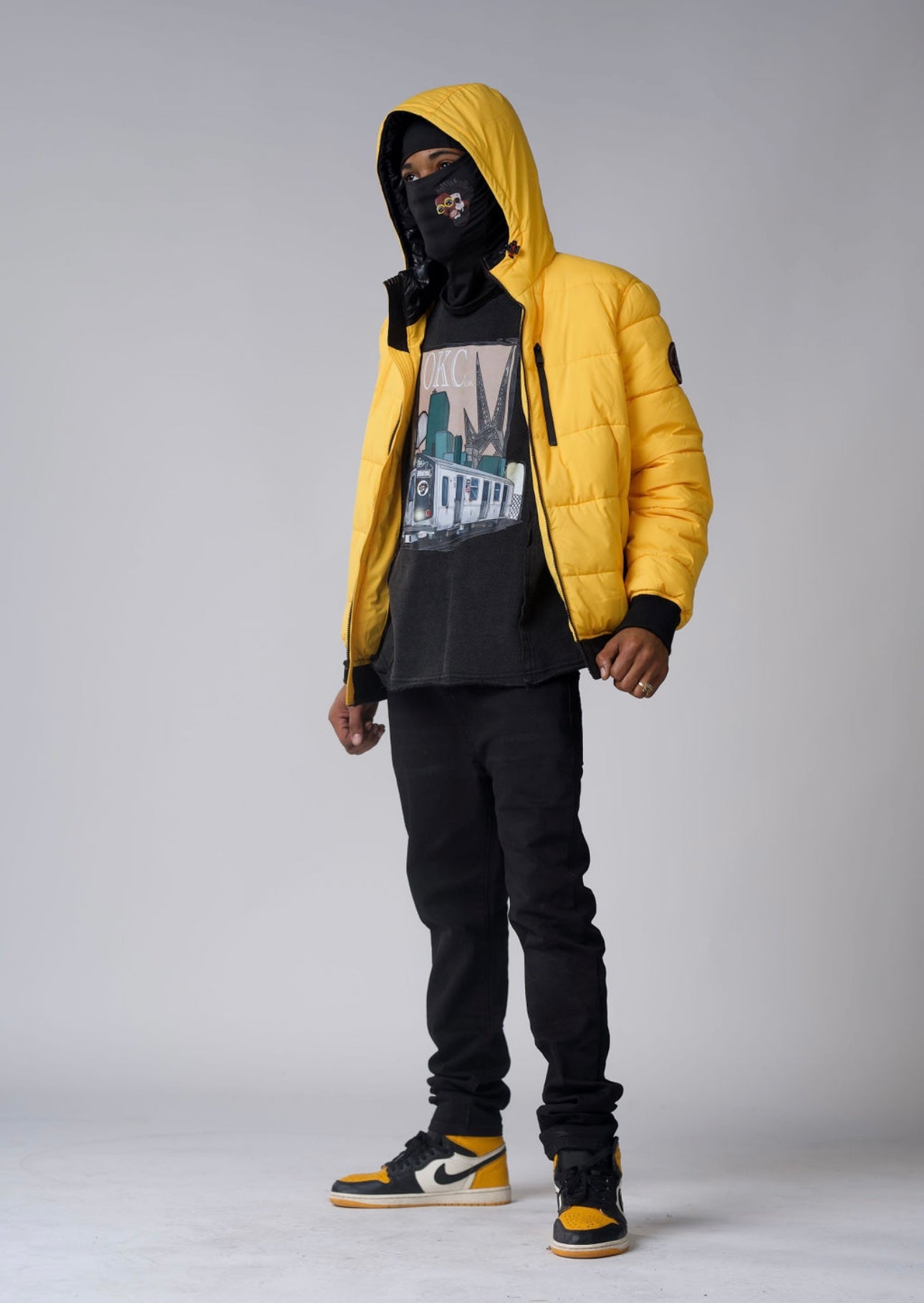 The City / Sleeve-Cut